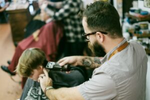 can you use clippers on wet hair