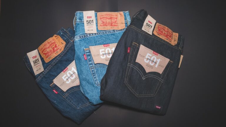 Fit and Style Comparison: Wranglers vs Levi's Jeans - The Refined