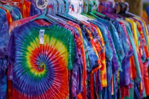 tie dye, t-shirts, bright colors